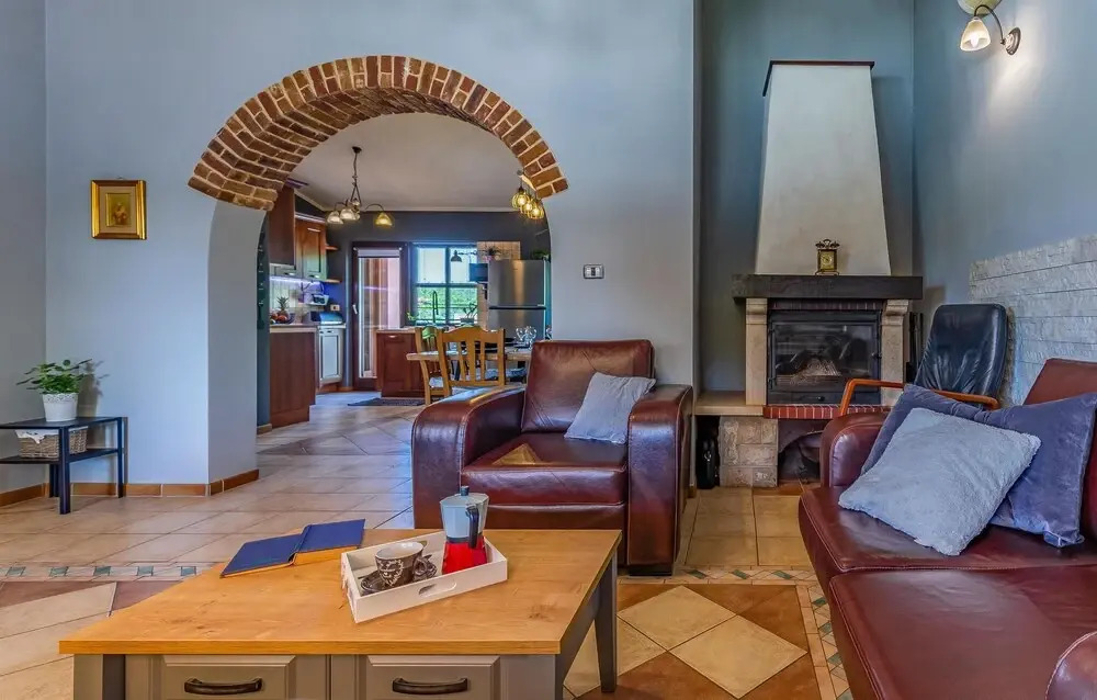 Stunning Home in Medulin With Wifi and 4 Bedrooms