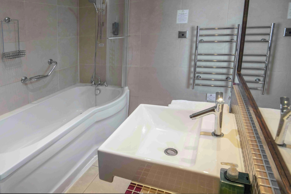 The Crown London, WorldHotels Distinctive