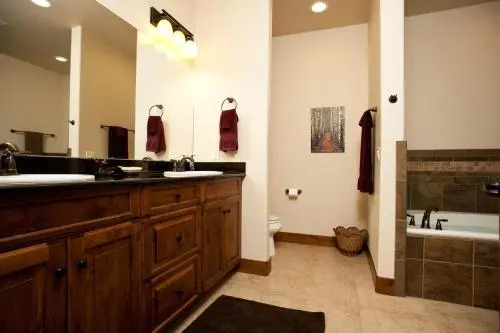 Crimson Cliffs Unit 5