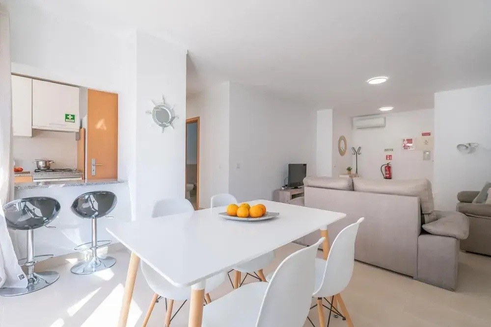 Delightful Cabanas 2 Bedroom apartment
