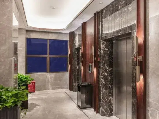 Yunyi Zhenyue Garden Hotel