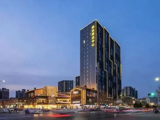 Dacheng Xiaoyuan Homestay (High Speed Rail East Station Zhengdong Commercial Center Branch)