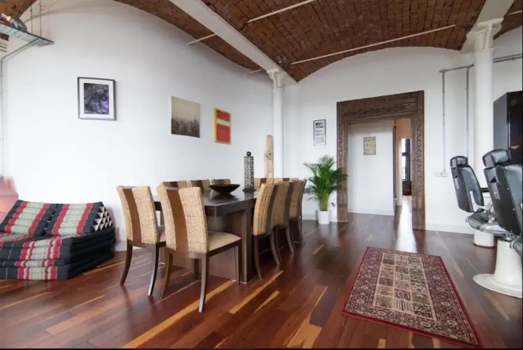 Loft Apartment