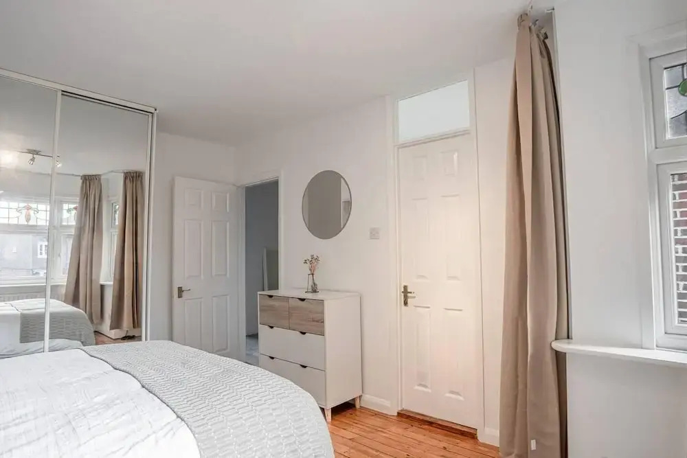 Beautiful Spacious Detached Home in Great Location
