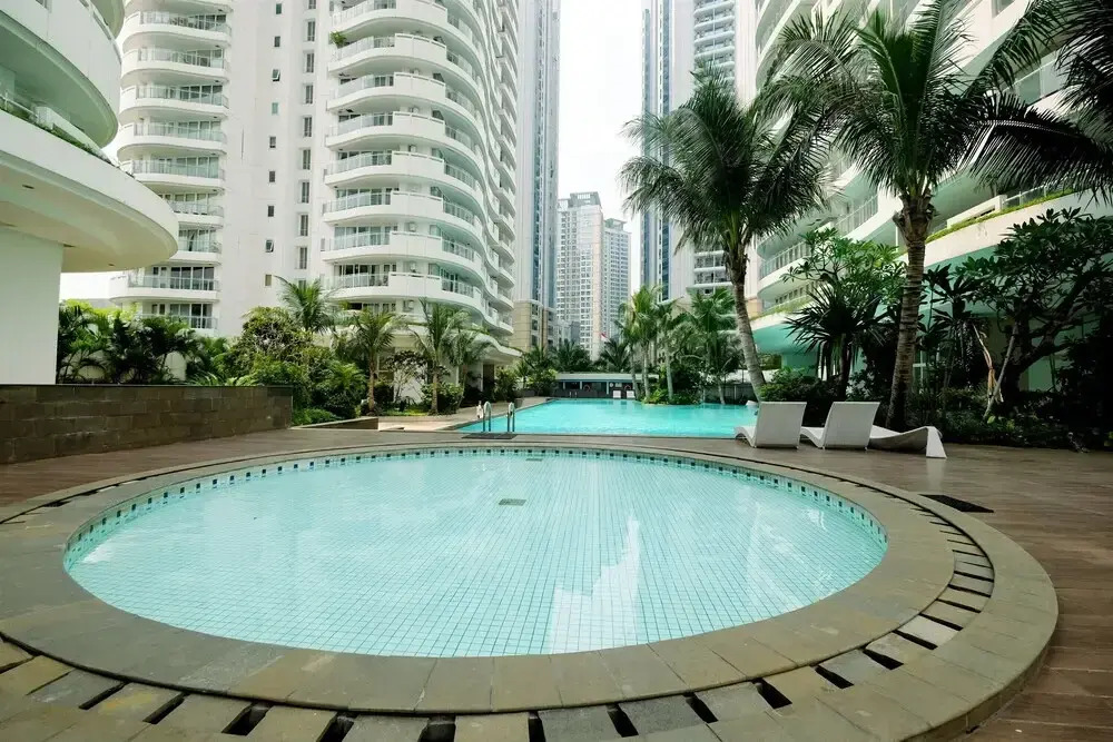 1Br Apartment With Golf View @ The Royale Springhill