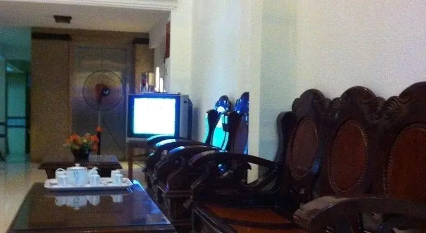 Lucky Hotel