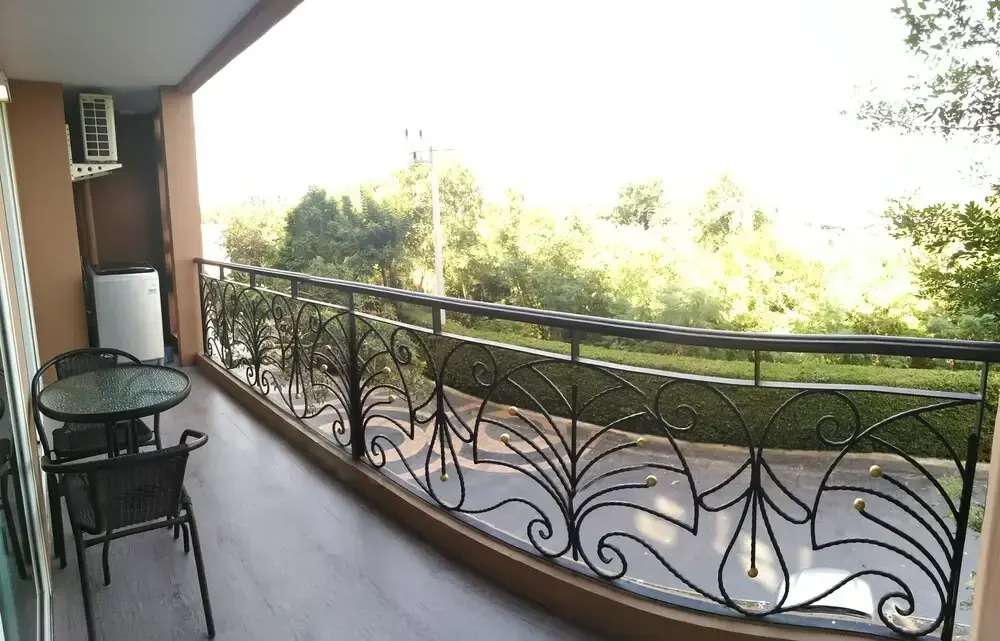 Atlantis Condo Resort pattaya by LJ