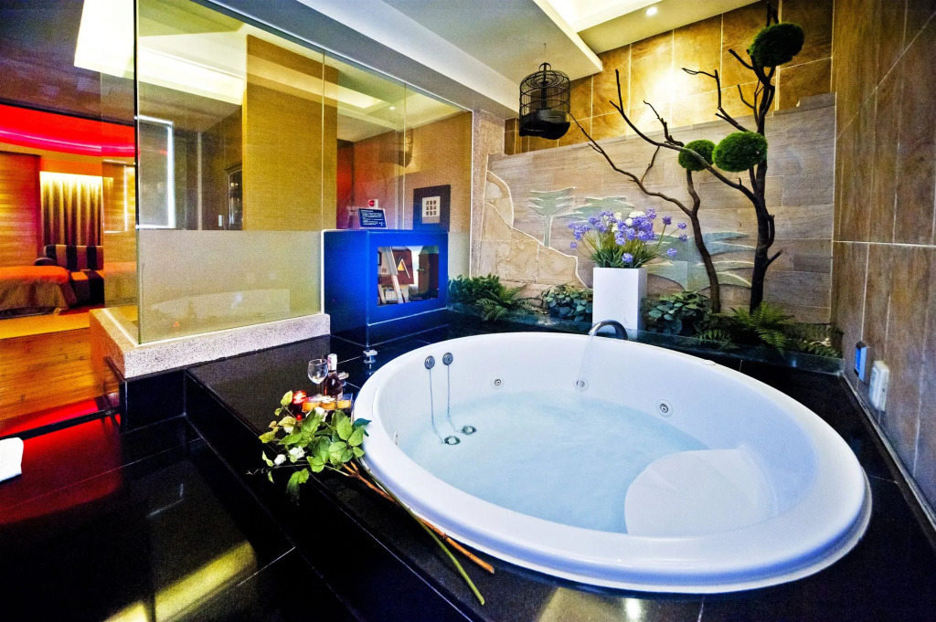 Xintiandi Motel