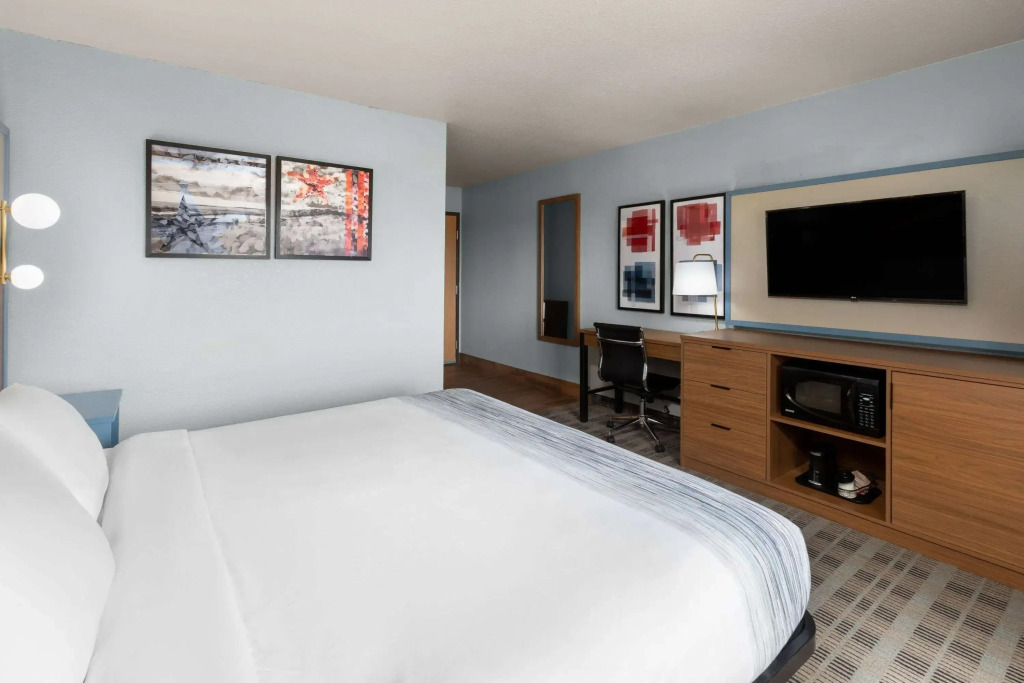 AmericInn by Wyndham Oscoda Near AuSable River