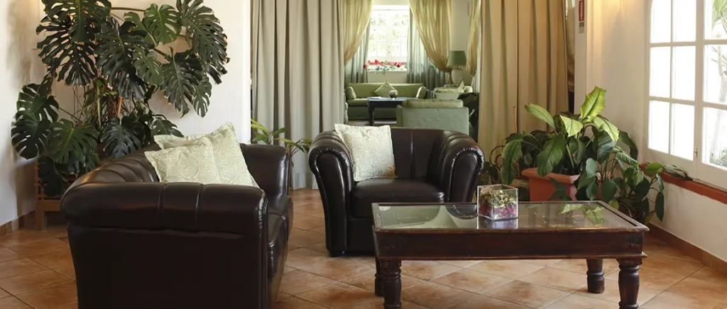 Hotel La Scogliera