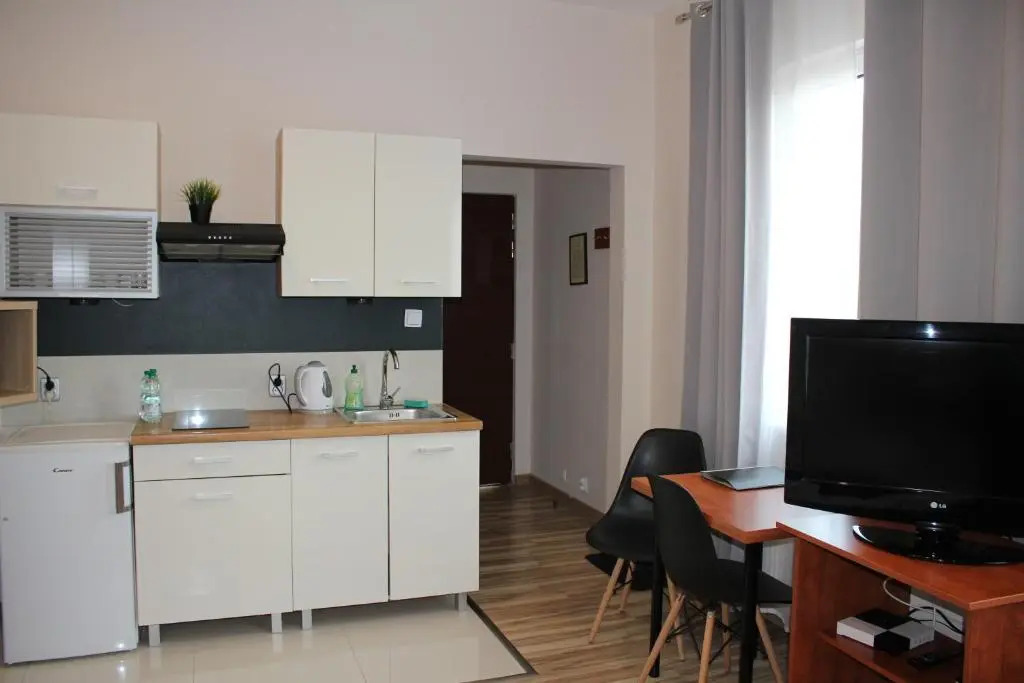 Hotel 1