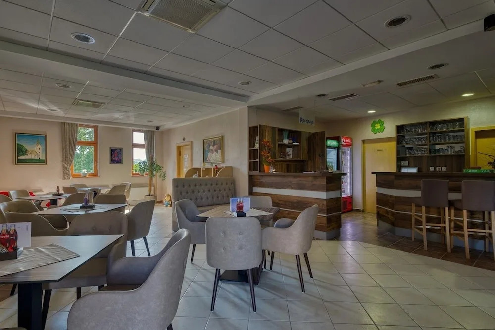 Garni Hotel Zvon