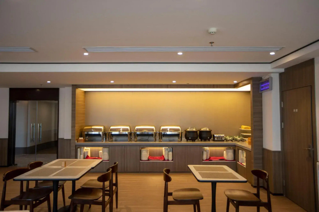HanTing Hotel (Huaiyang Central Bus Station)
