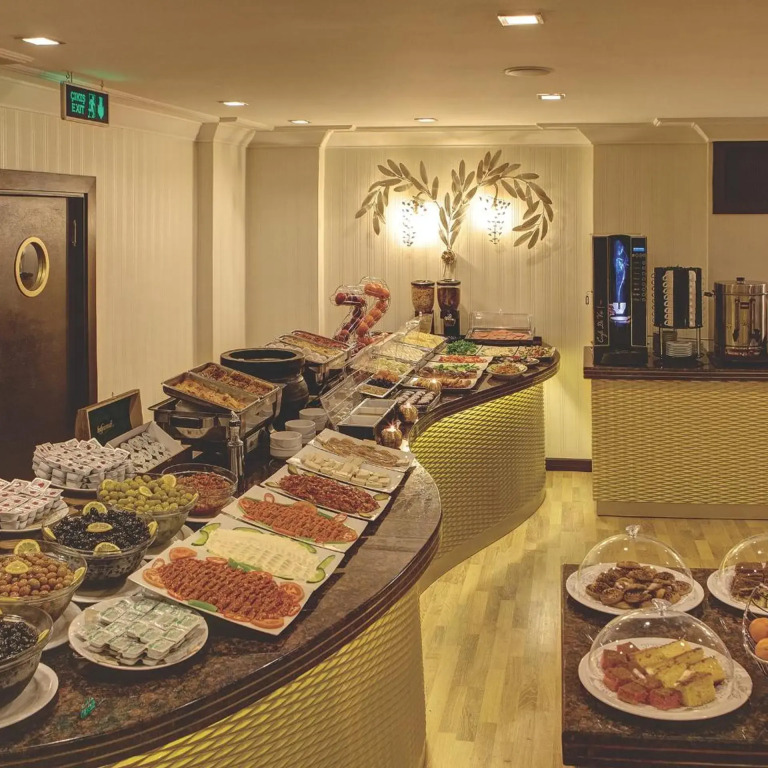 Susuzlu Atlantis Hotel