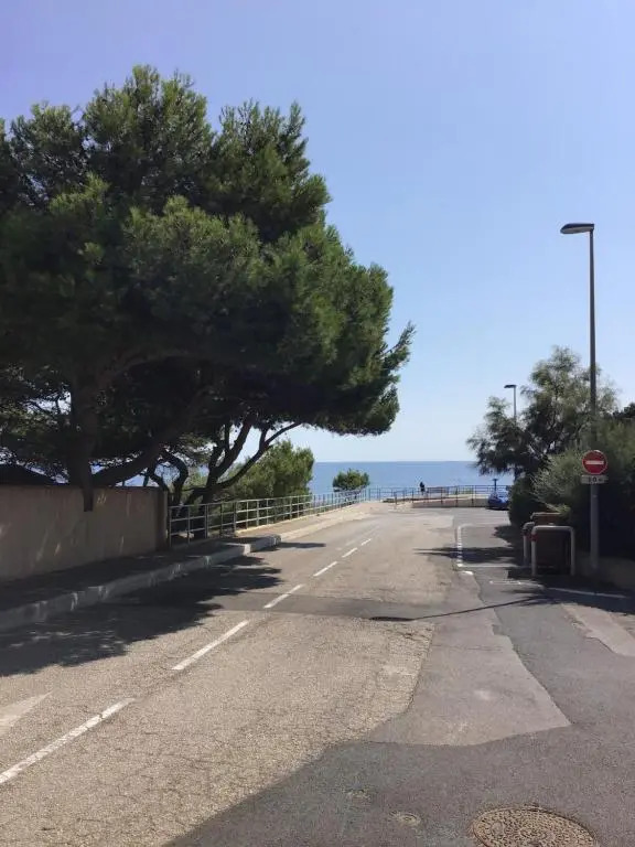 Studio Sausset les pins