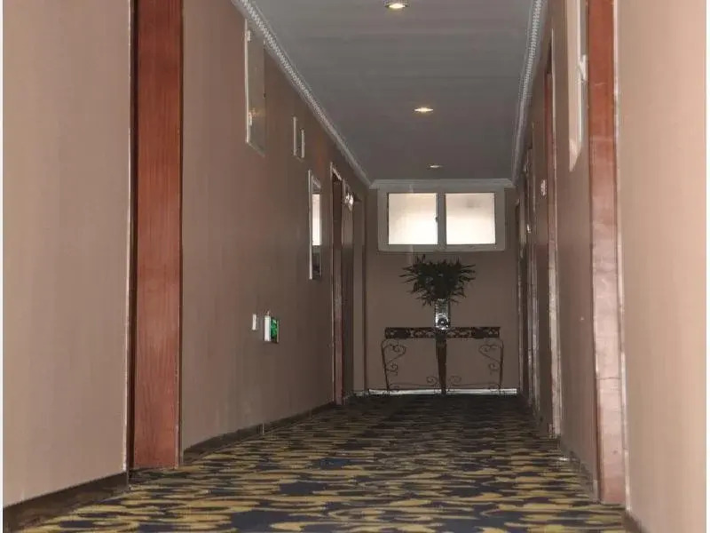 Ou Lu Business Hotel