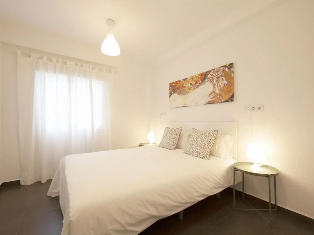 CERVANTES Apartment 25 2BT 2BR