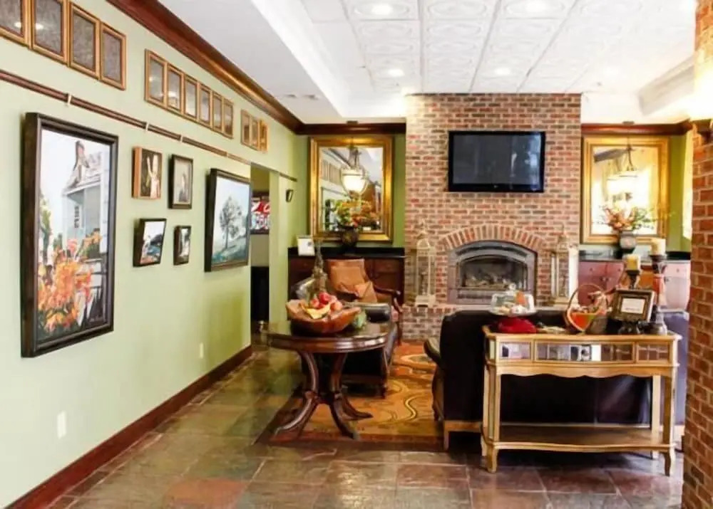 Main Street Inn