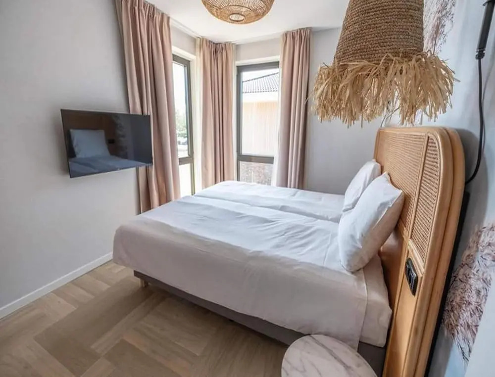 Beachfront Apartment for Four in Workum