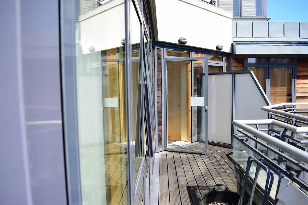 Spacious 3 Bedroom Apartment