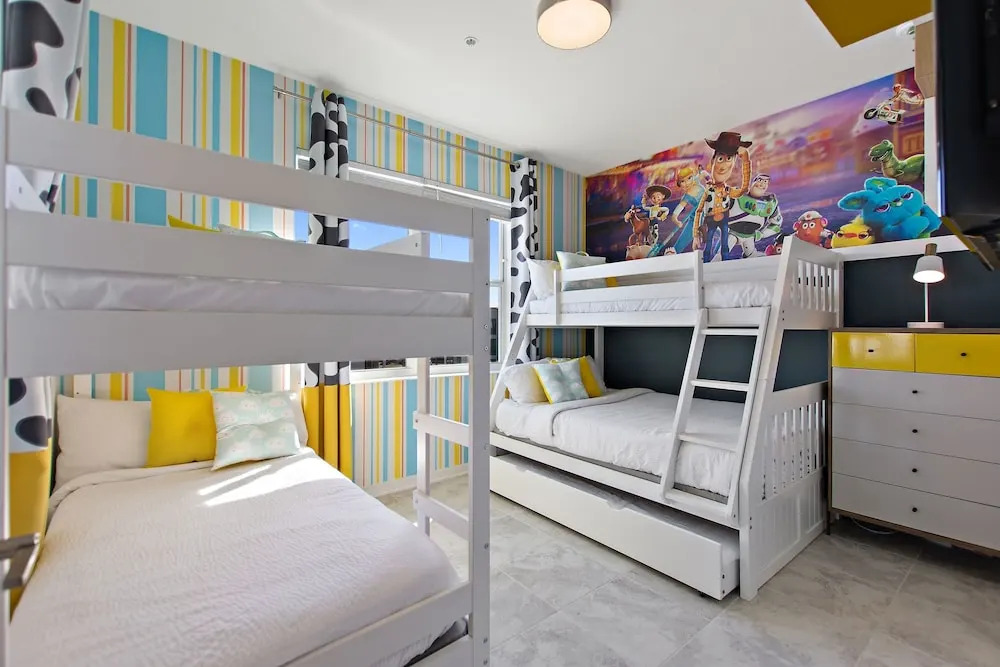 Duck House at Storey Lake by Shine Villas #992 apts