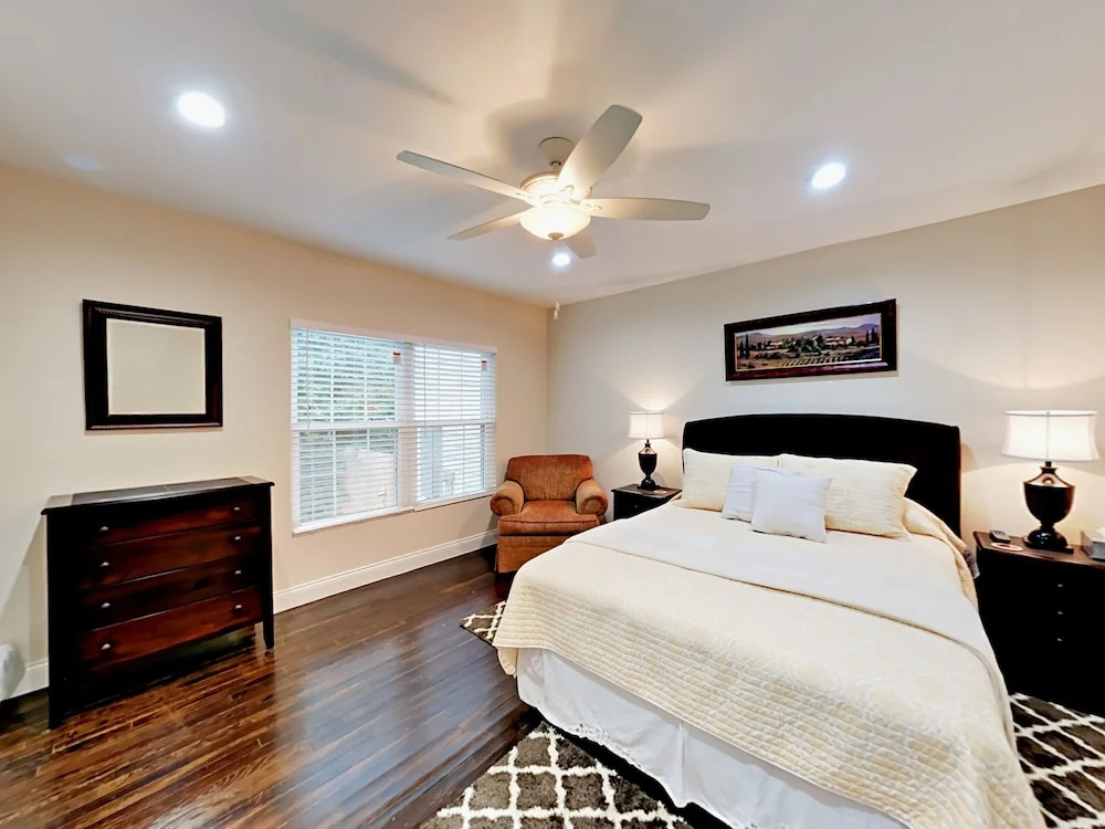 Charming East Austin 1 Bedroom 1 Bathroom Home