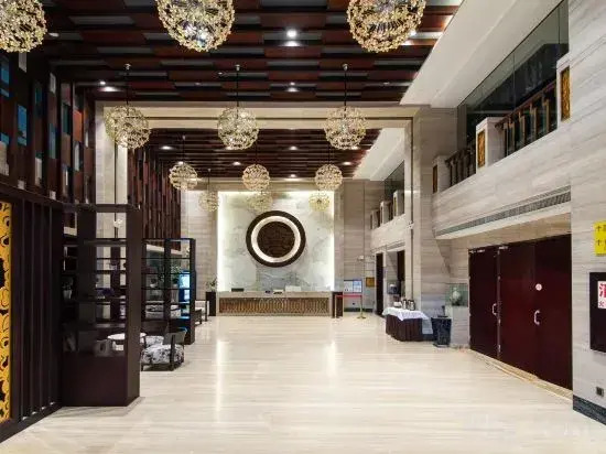 Xiyuan Jinrun Hotel (Longli North Station)