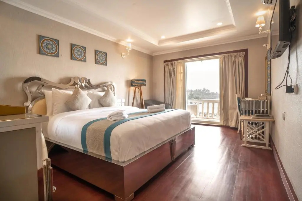State Beach Resort And Spa