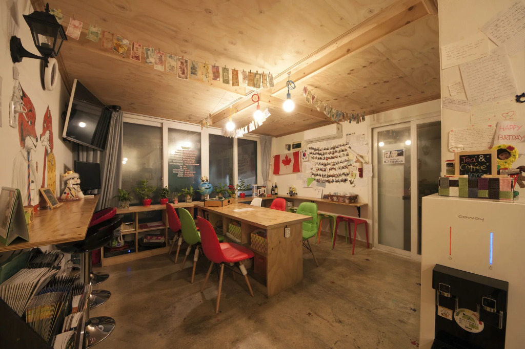 Lazy Fox Hostel