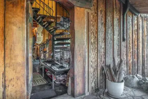 Inn Paradiso
