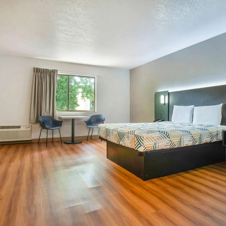 Motel 6-Gresham, OR - Portland