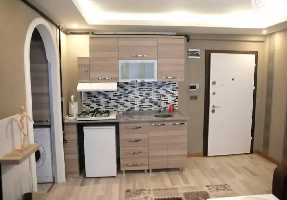 M Suit Apartments