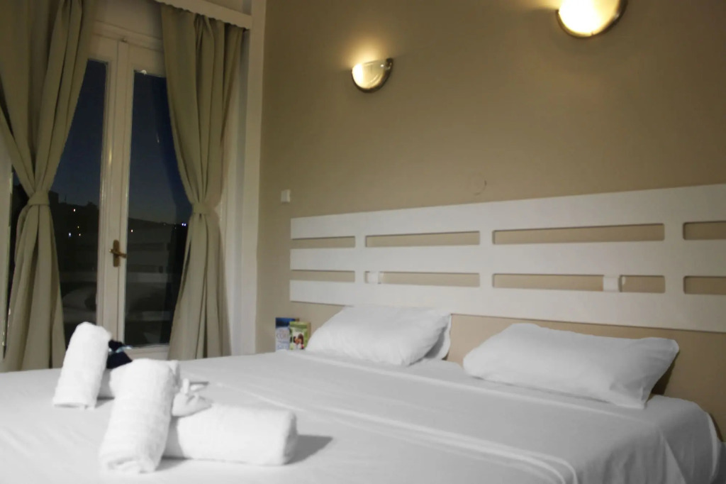 Syros Holidays