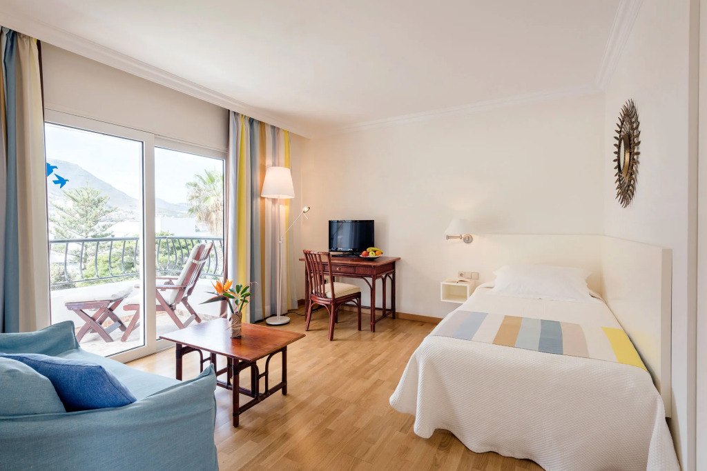 OCEANO Health Spa Hotel