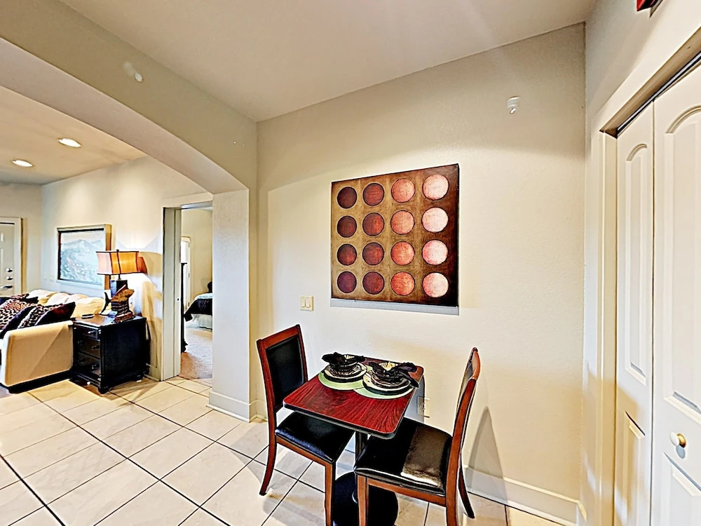 New Listing! Top-floor Perch W/ Pools - Near Beach 3 Bedroom Condo