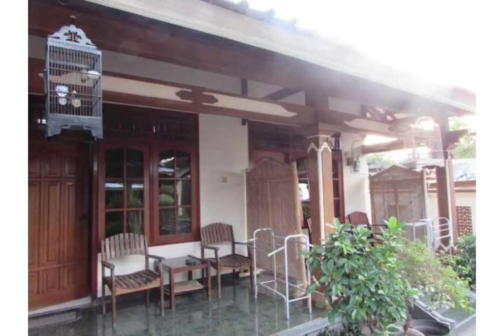 Astri Homestay Carkranegara Mataram Mitra RedDoorz