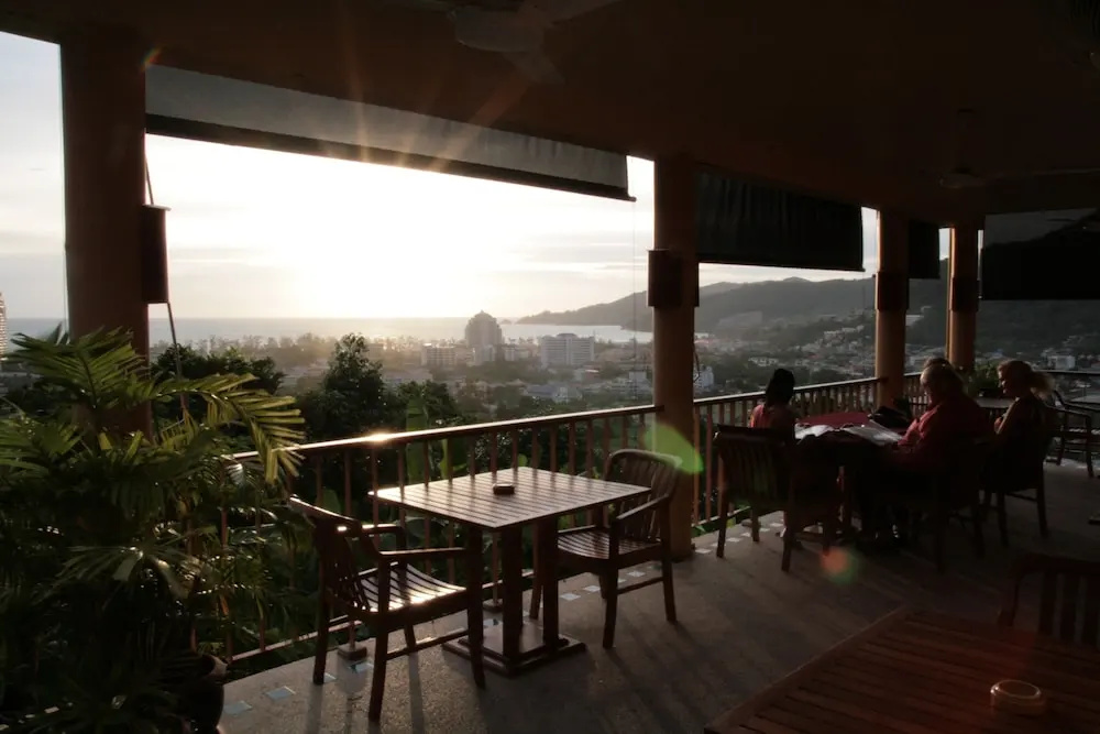 Hilltop Hotel