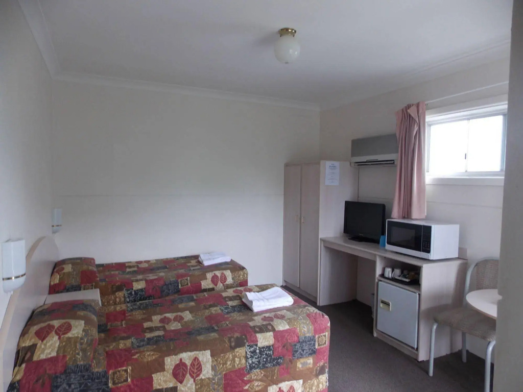 Yass Motel