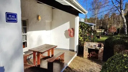 The Edge Mountain Retreat