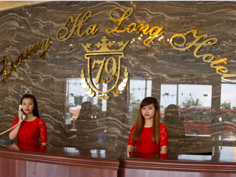 79 Luxury Halong