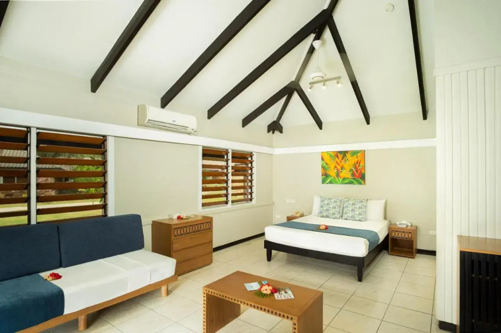 Plantation Island Resort