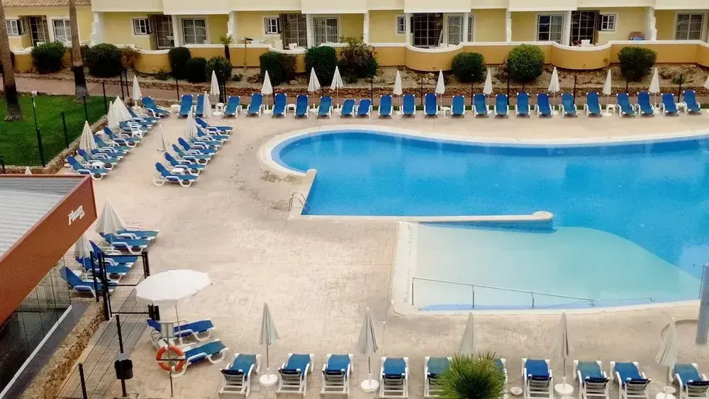Vplaza Private Garage Balcony Pool View Flat