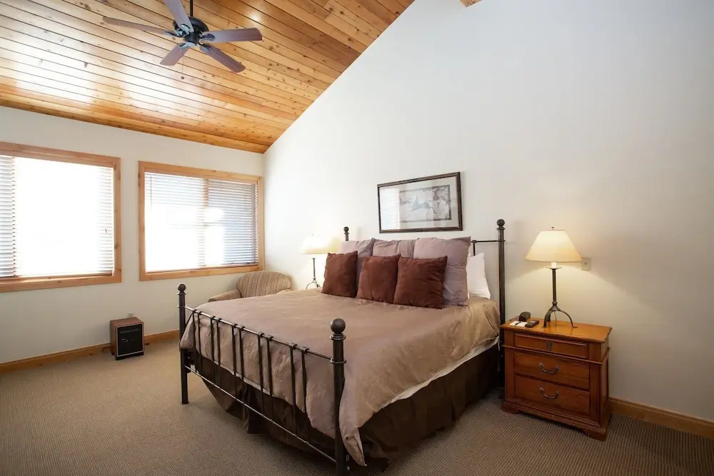 Trail's End Lodge at Deer Valley Resort - One Bedroom Residence with Spa #305 1 Condo