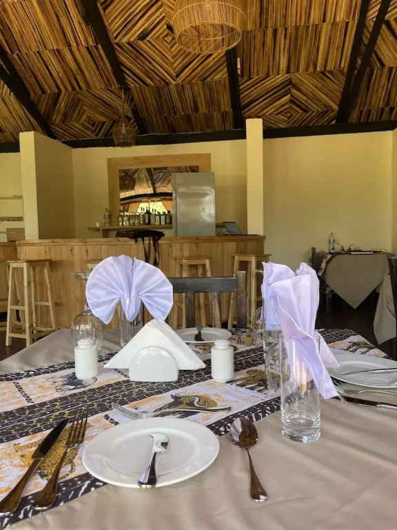 Njia Panda Tented Lodge And Campsite