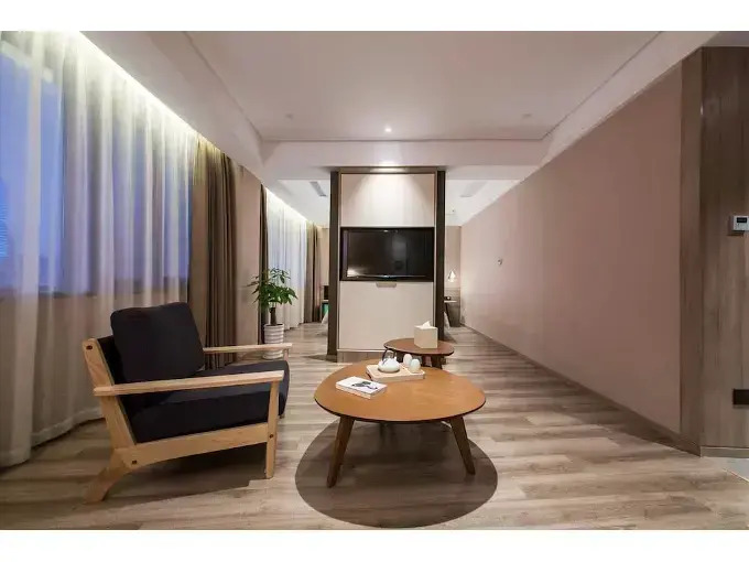 Ningbo Tianyi Square Atour Hotel