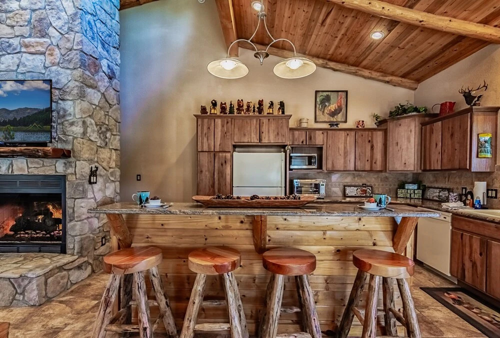 Cozy Knotty and Nice