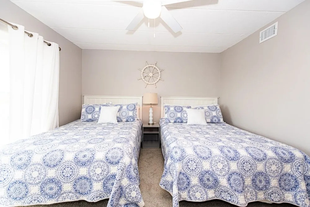 Island 155 3 Bedroom Condo