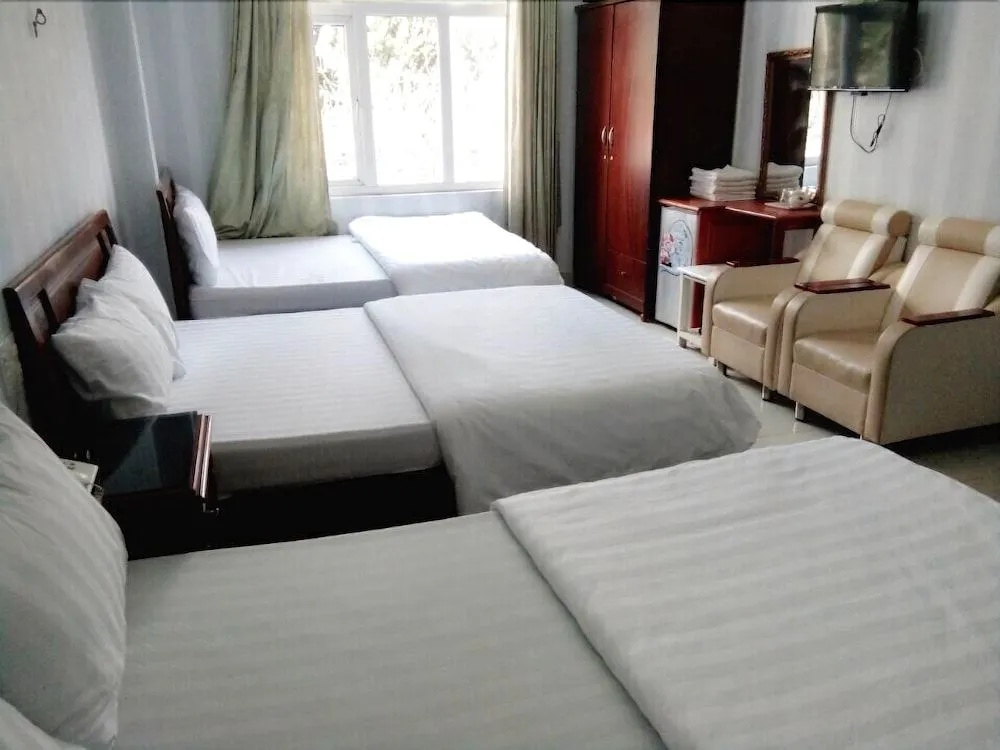 Oyo 852 Nam Ngoc Hotel