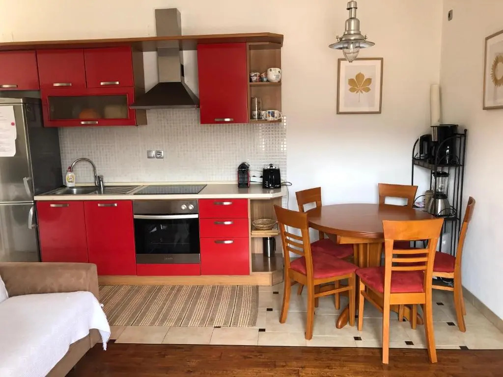 BellaVista Jelsa 2+2