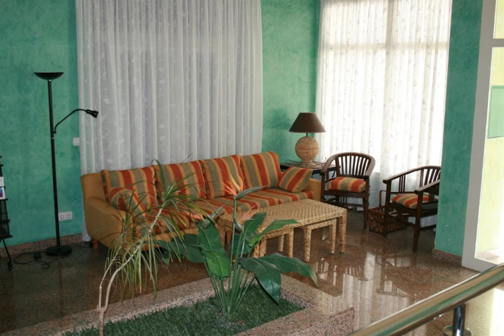 Apartamentos Andalucia Edificio Cantares